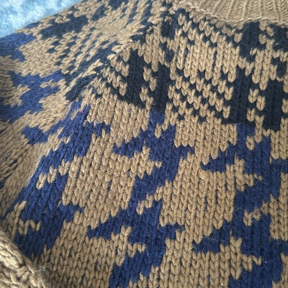 John + Jenn sweater from Evereve - Picture 4 of 6